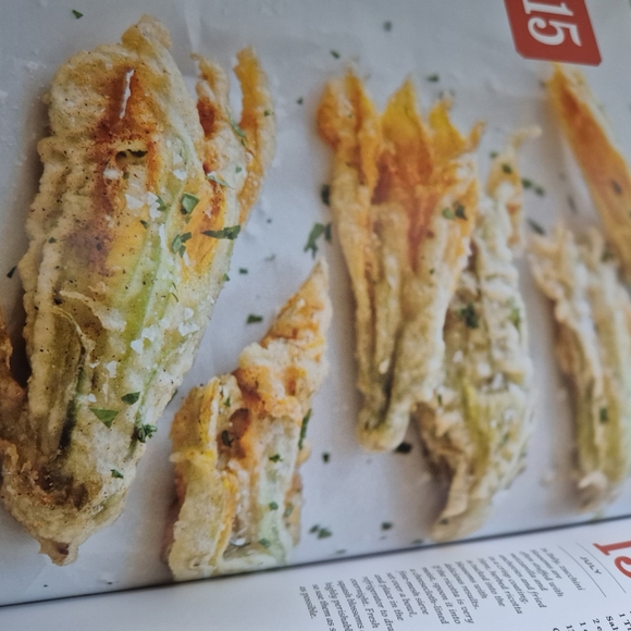 Williams Sonoma Vegetable of the Day Cookbook - Picture 6 of 8